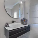 Tonchi 3 Bedroom Private Pool Bbq & Garden * Barban