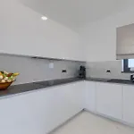 Tonchi 3 Bedroom Private Pool Bbq & Garden