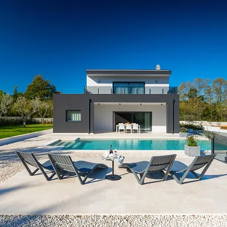 فيلة Tonchi 3 Bedroom Private Pool Bbq & Garden *