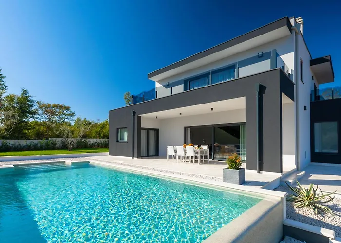 Villa Tonchi 3 Bedroom Private Pool Bbq&garden