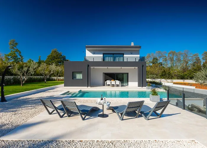 Villa Tonchi 3 Bedroom Private Pool Bbq&garden *