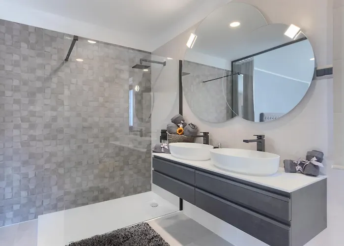 Tonchi 3 Bedroom Private Pool Bbq&garden Barban