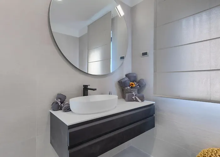 Tonchi 3 Bedroom Private Pool Bbq&garden * Barban