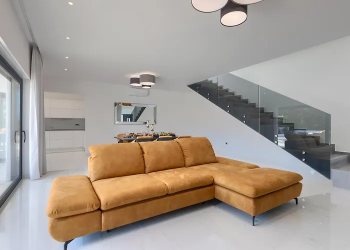 Tonchi 3 Bedroom Private Pool Bbq&garden * Barban